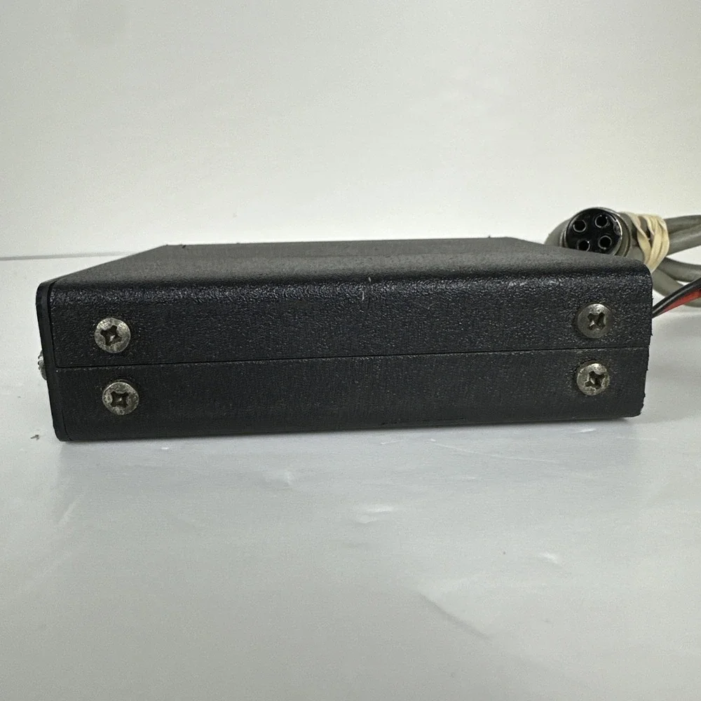 Es-880‎ Echo Chamber